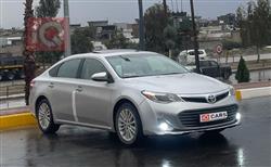 تويوتا أفالون